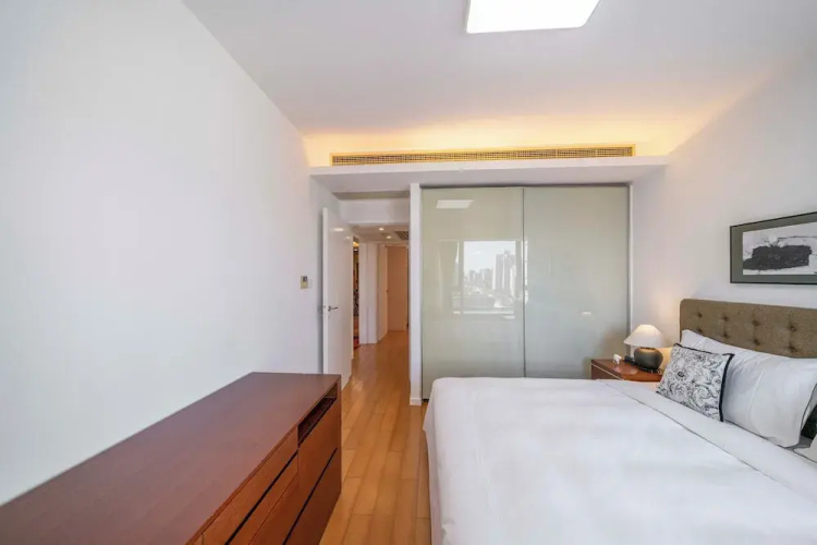 Tyms Elegant 2BR 1BA Apt Walk to Malls