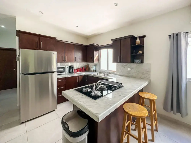 Town Shore Escape 3BR Haven