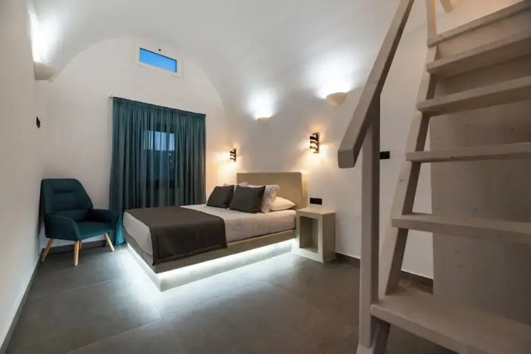 The Penthouse Santorini
