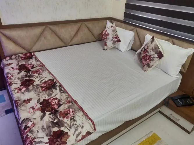 Satyadeep Inn
