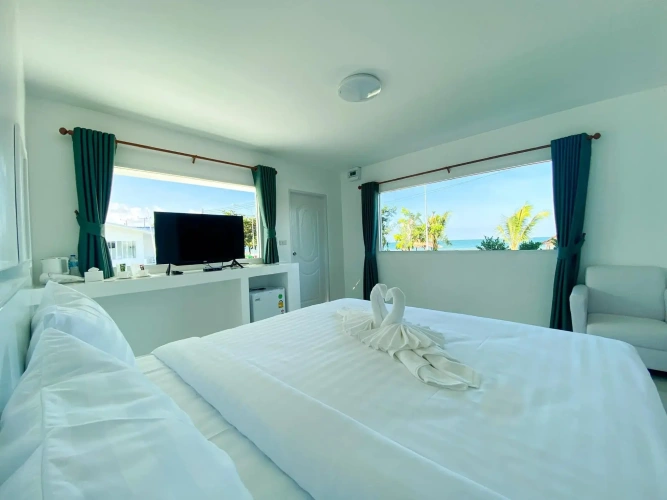 Standard Double room with pool view
