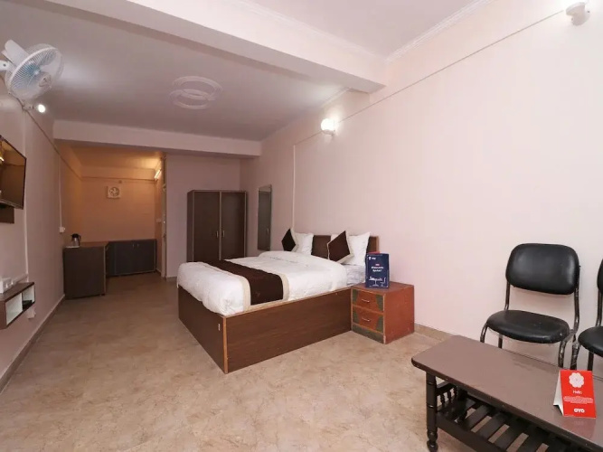 Hotel Misty Heights
