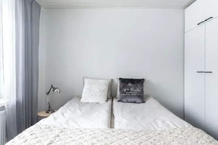 Bright 1br Apartment Next To The Beach - 라티