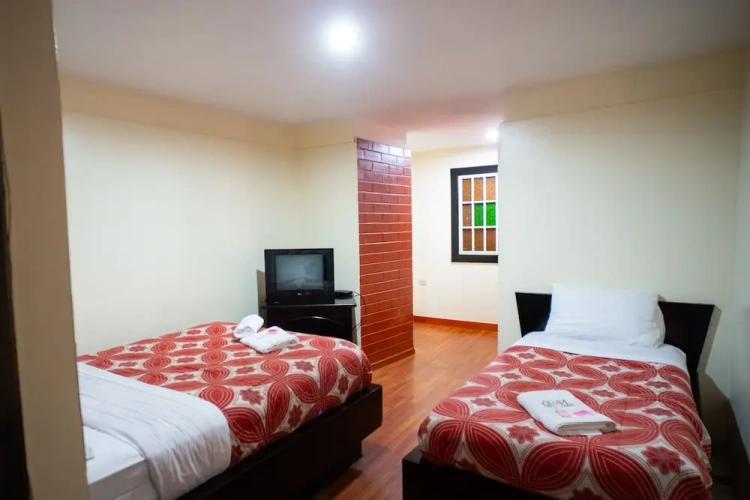 Standard Triple room
