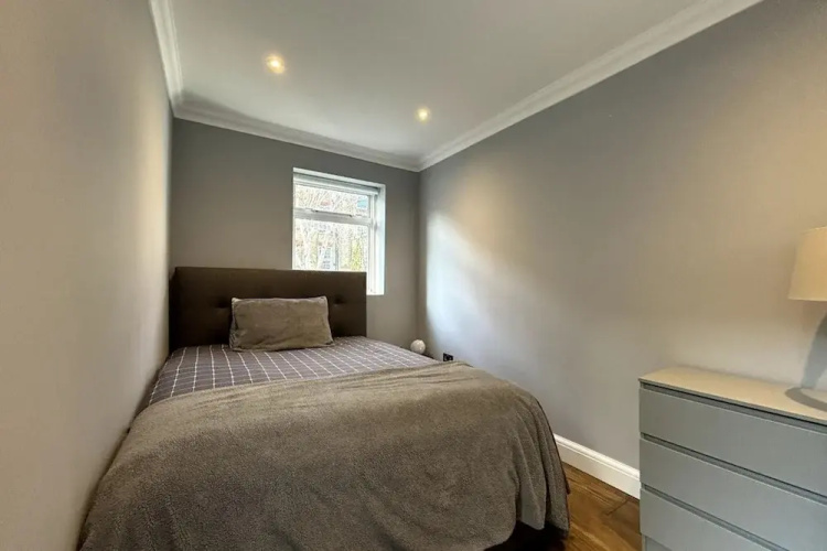 Elegant & Beautifully Presented 1BD Flat- Chelsea!