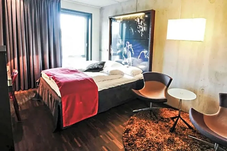Superior Quadruple room