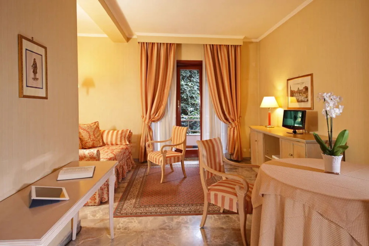 Aurelia Residence San Pietro