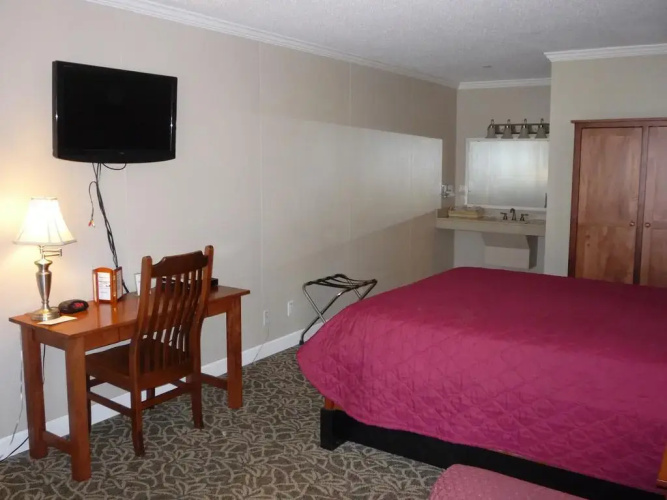 Arthur's Country Inn