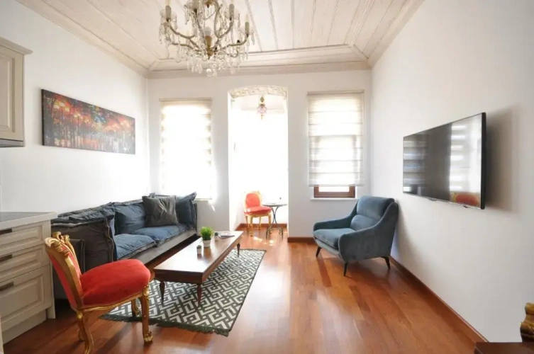 Deluxe Apartment