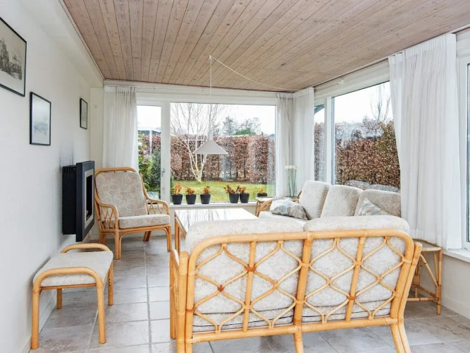 8 Person Holiday Home in Grenaa
