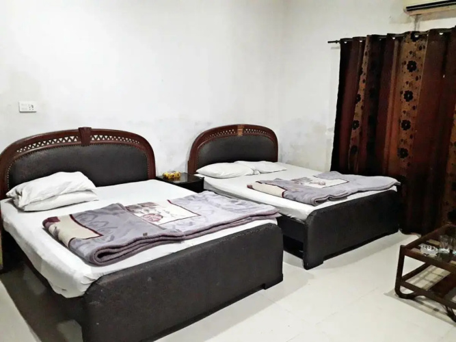Gulberg View Hotel