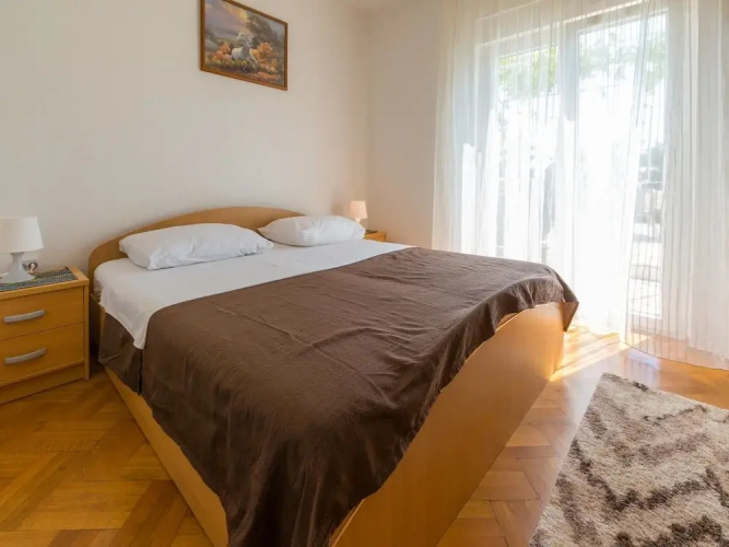 Apartment Adrastea