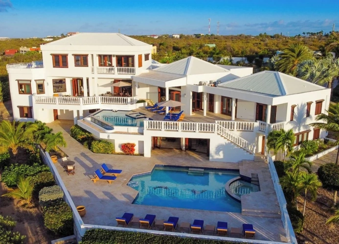 Luxury Villa