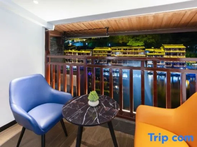 Standard Double room with balcony and with river view