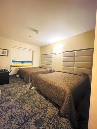 Deluxe Double room with city view