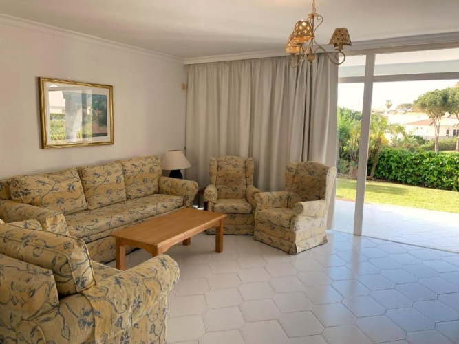 3 Bedrooms Villa