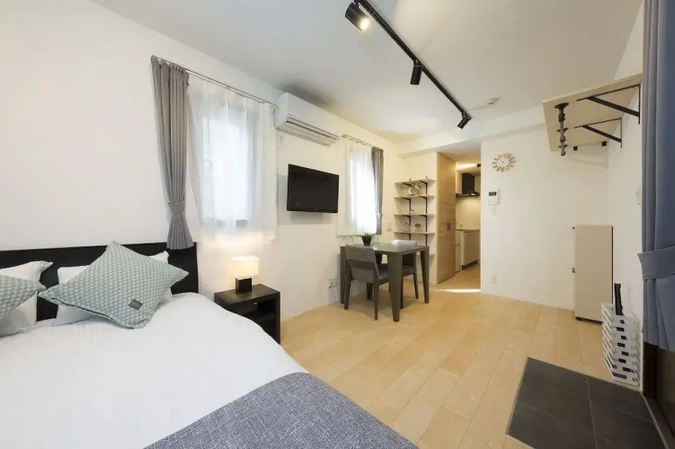 B4 Maison Philippe Shitaya 402