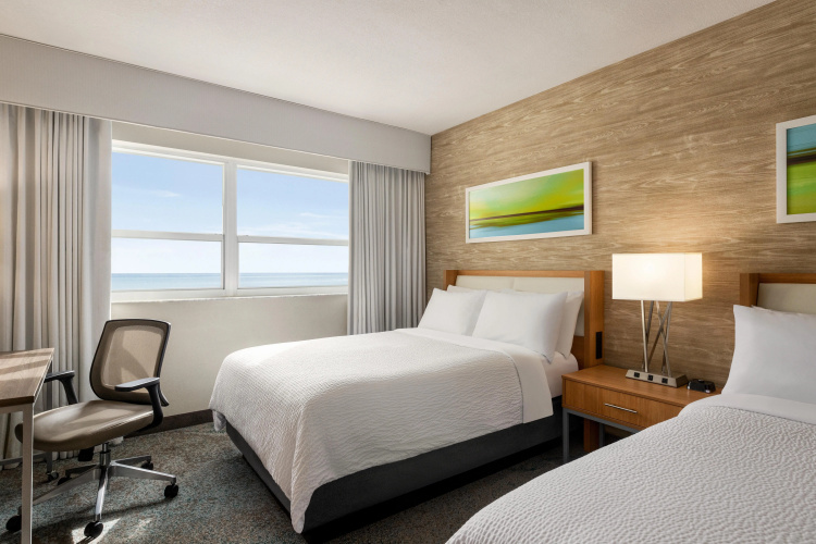 Holiday Inn Miami Beach-Oceanfront photo 8