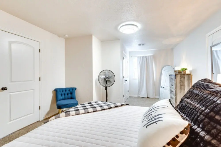 < 1 Mi To Ou Campus - Norman Vacation Rental - Lake Thunderbird, Norman