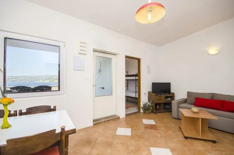 Apartment Ljilja