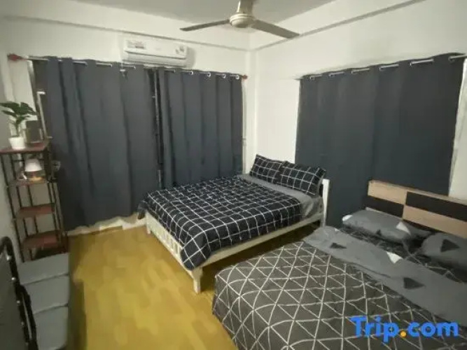 Sleep Break Hostel @ Sathon
