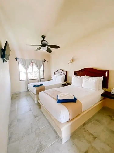 Deluxe Quadruple room