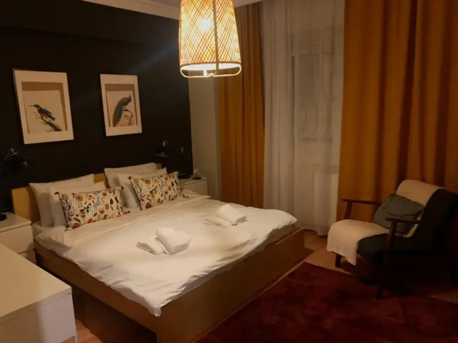 Central and Convenient Flat in Sisli