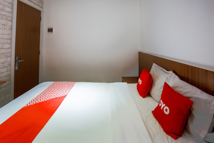 Hotel O Point Inn