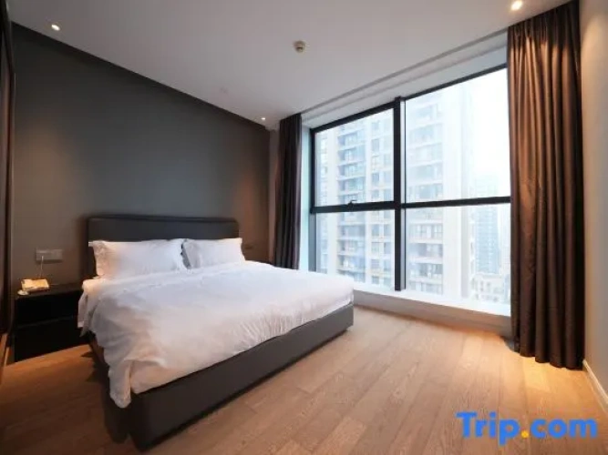 Standard Double room with city view