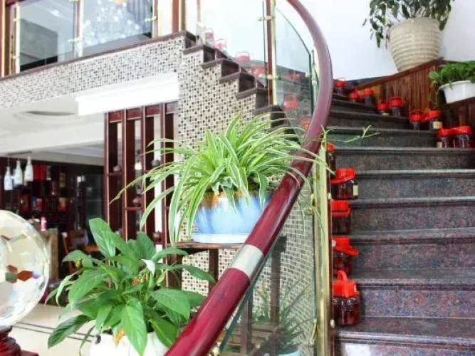 Old Village Chief Hostel