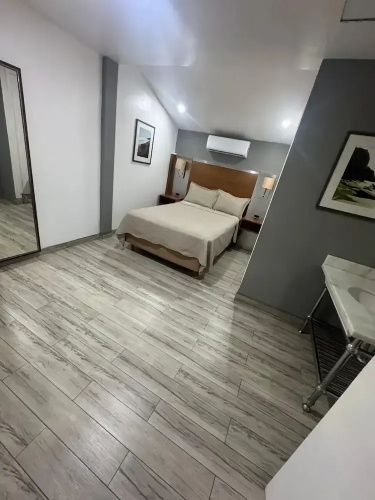 Hotel Colonial Inn