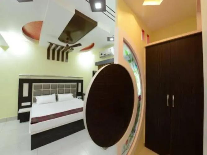 Hotel Banwari Palace