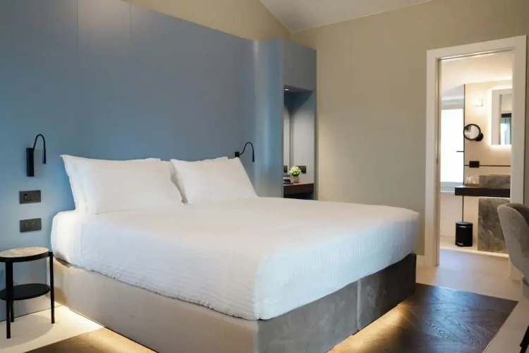 Comfort Double room with city view