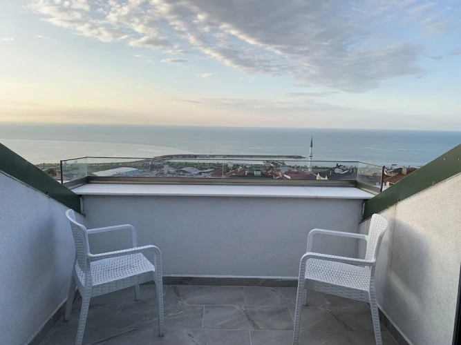 Royal Terrace Suite with sea view