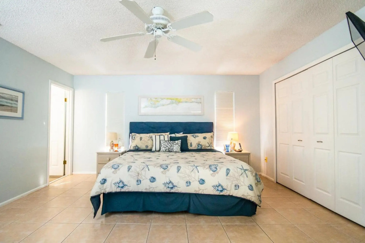 Beach Potato - 3404 Gulf Dr 5