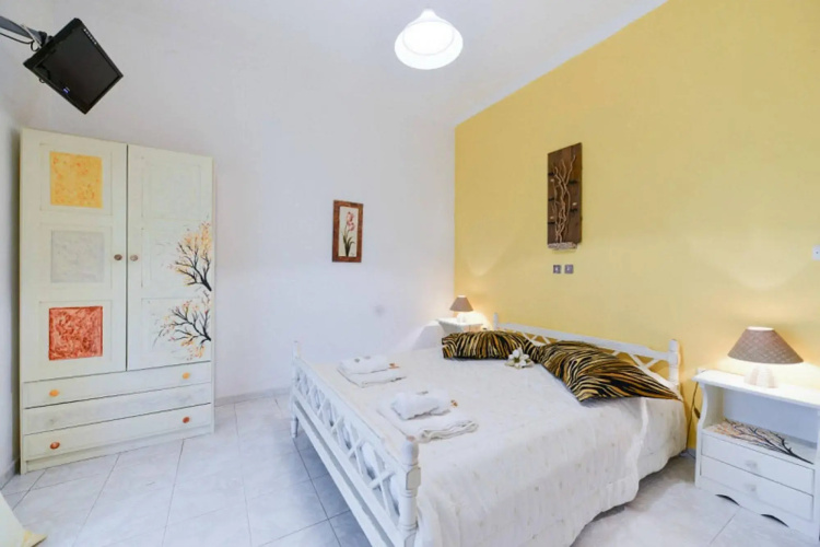 Ammos Apartments