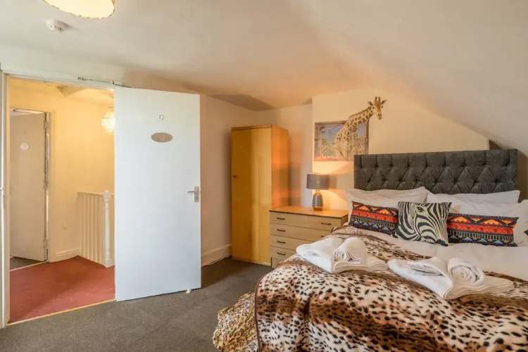 Lush Abode