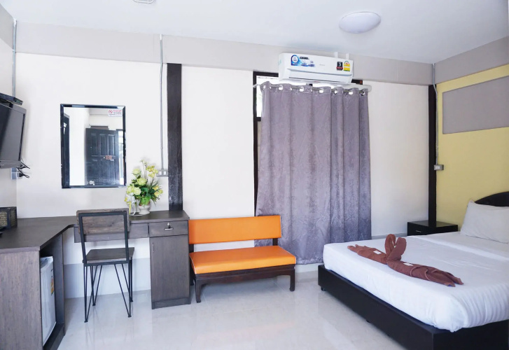 Puangpech Hotel