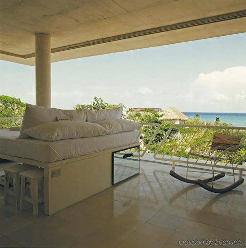 Basico Hotel