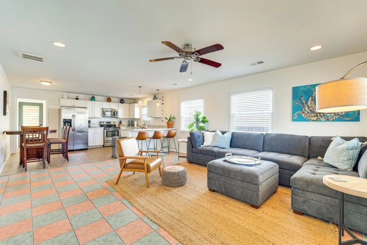 2 Bedrooms Cottage