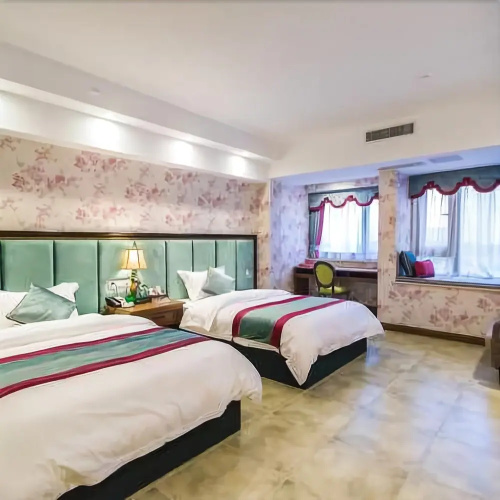 Flowers Hotel