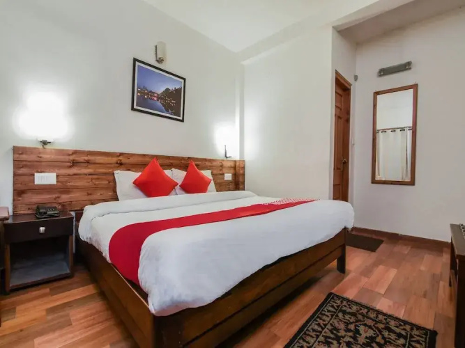 OYO 13410 Hotel Sunflower
