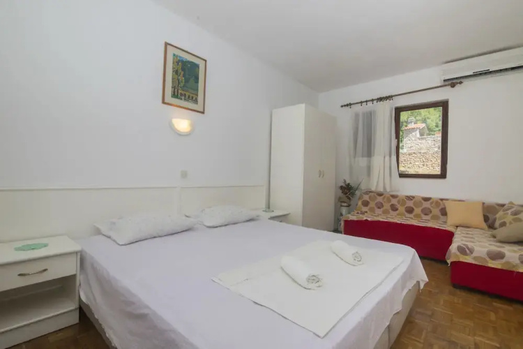 Apartments Tonin
