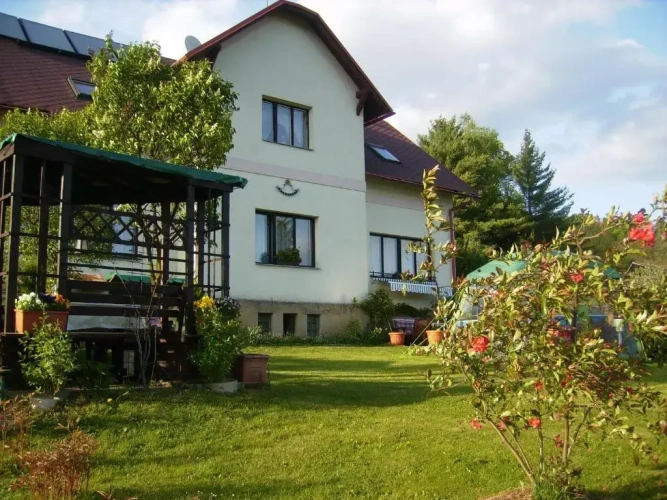 3 Bedrooms Apartment with view