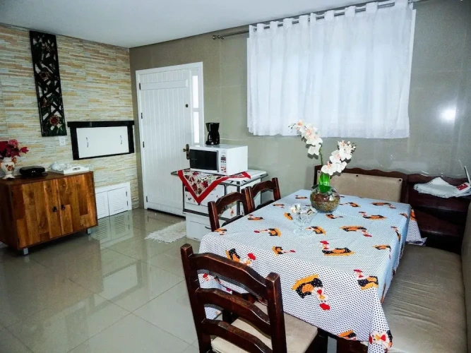 3 Bedrooms Cottage