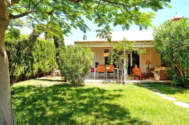 Bungalow