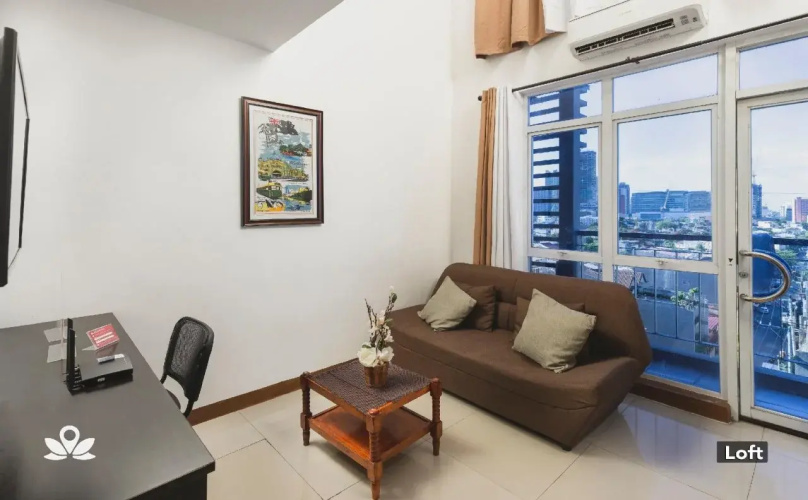 OYO 105 Melbourne Suites