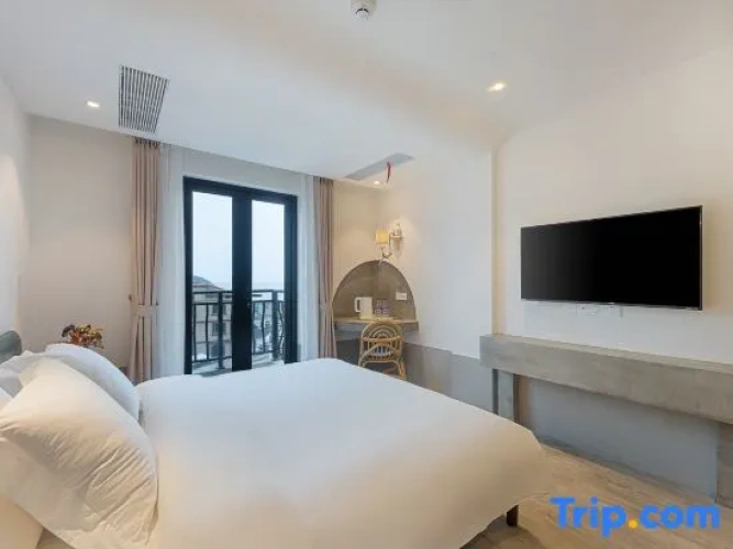 Premium Double room with balcony and with sea view