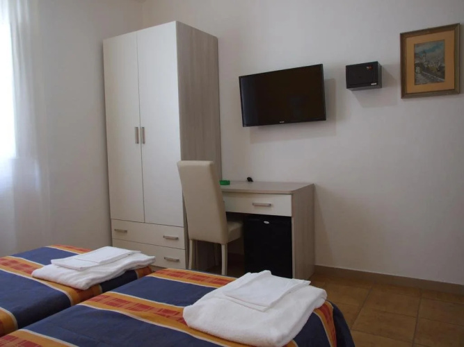 Hotel Midy