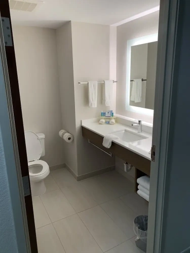 Standard Double Suite